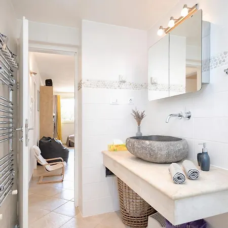 Maslina Tree House Apartmán Stari Grad (Hvar)