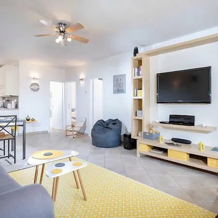 Maslina Tree House * Stari Grad (Hvar)